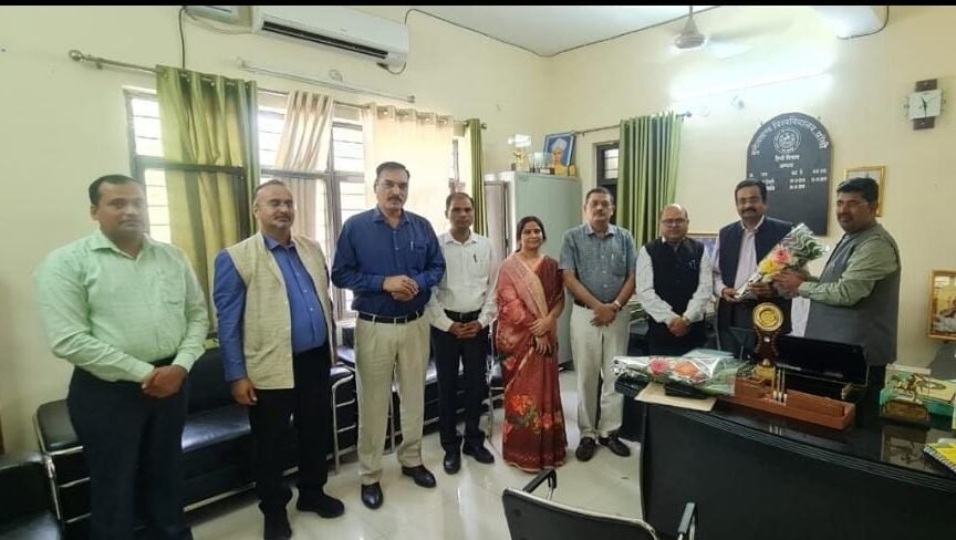 बुंदेलखंड के युवाओं के कौशल विकास के लिए मैं वचनबद्ध: भानु प्रताप वर्मा