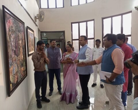 DM JHANSI