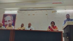 नए रचनाकार को कथा बुनना आना चाहिए: महेश कटारे