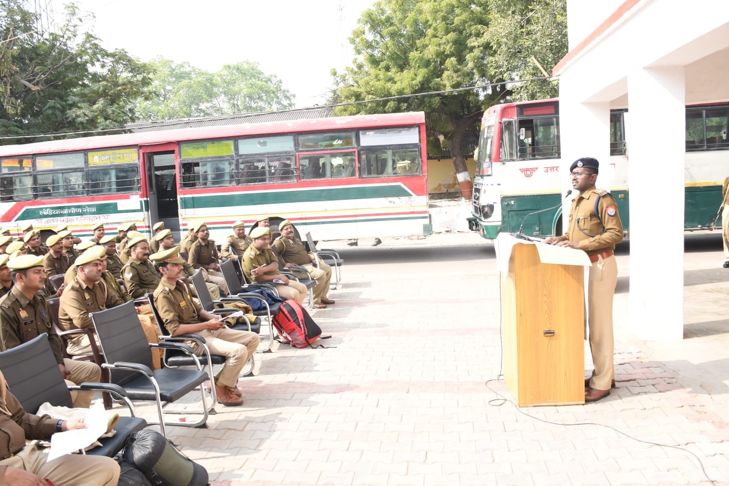 एसएसपी ने दिये पुलिसकर्मियों को सर्तक रहने के निर्देश