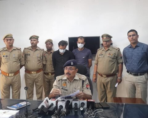 साइबर ठग चढ़े पुलिस के हाथ