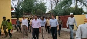 जालौन में डेनमार्क से आयी टीम