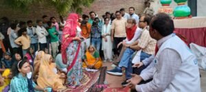 जालौन में डेनमार्क से आयी टीम