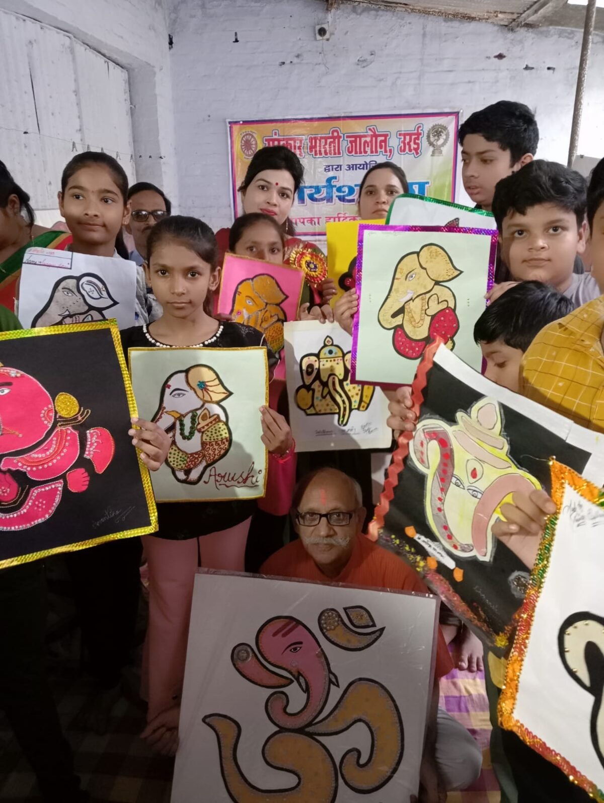 त्रिदिवसीय हस्त शिल्प कार्यशाला