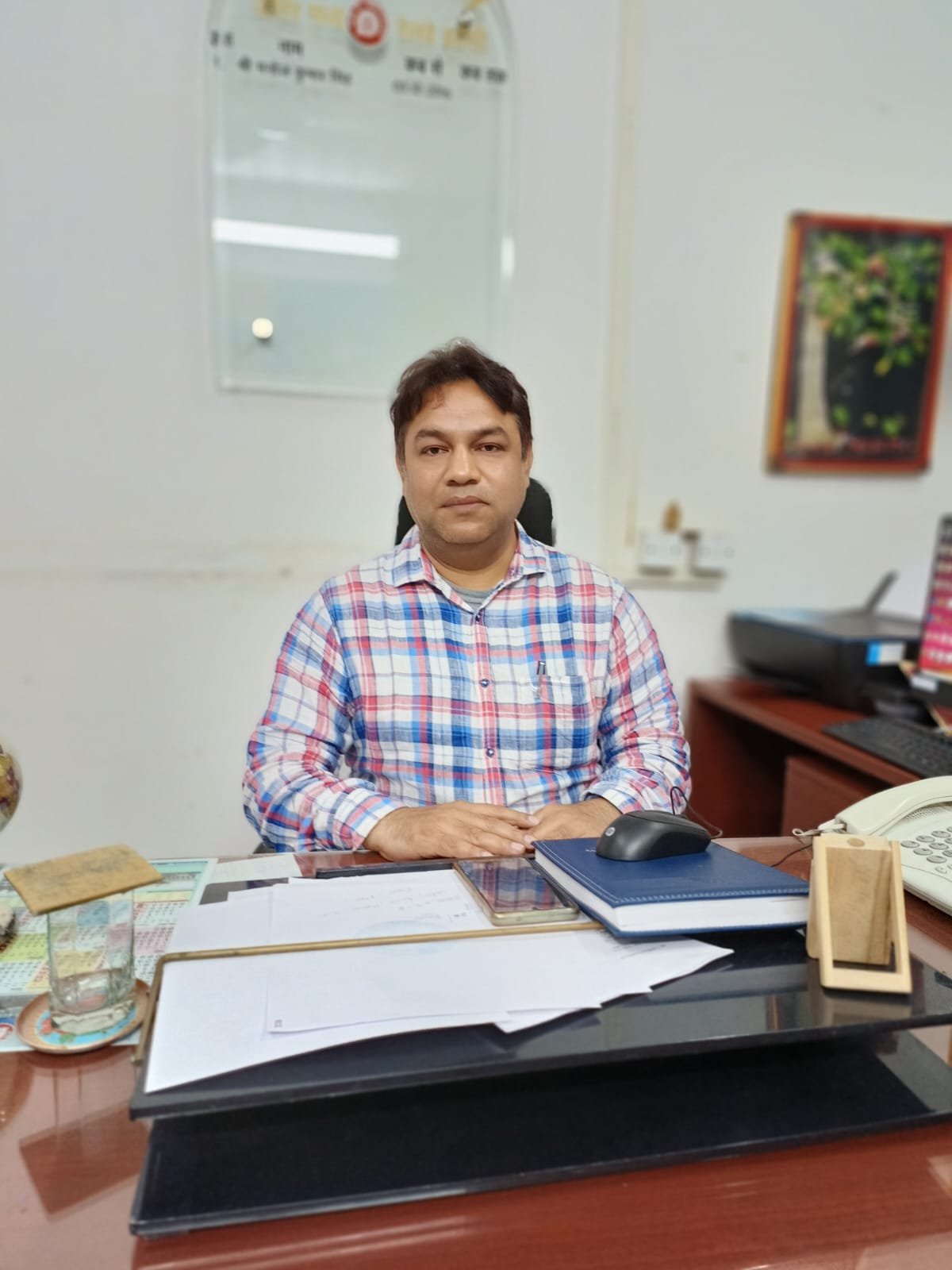 जनसंपर्क अधिकारी मनोज कुमार