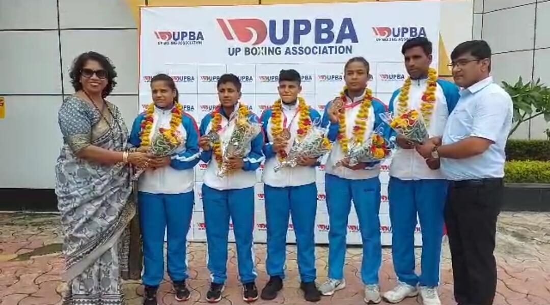 महिला बॉक्सरों का झांसी में हुआ सम्मान
