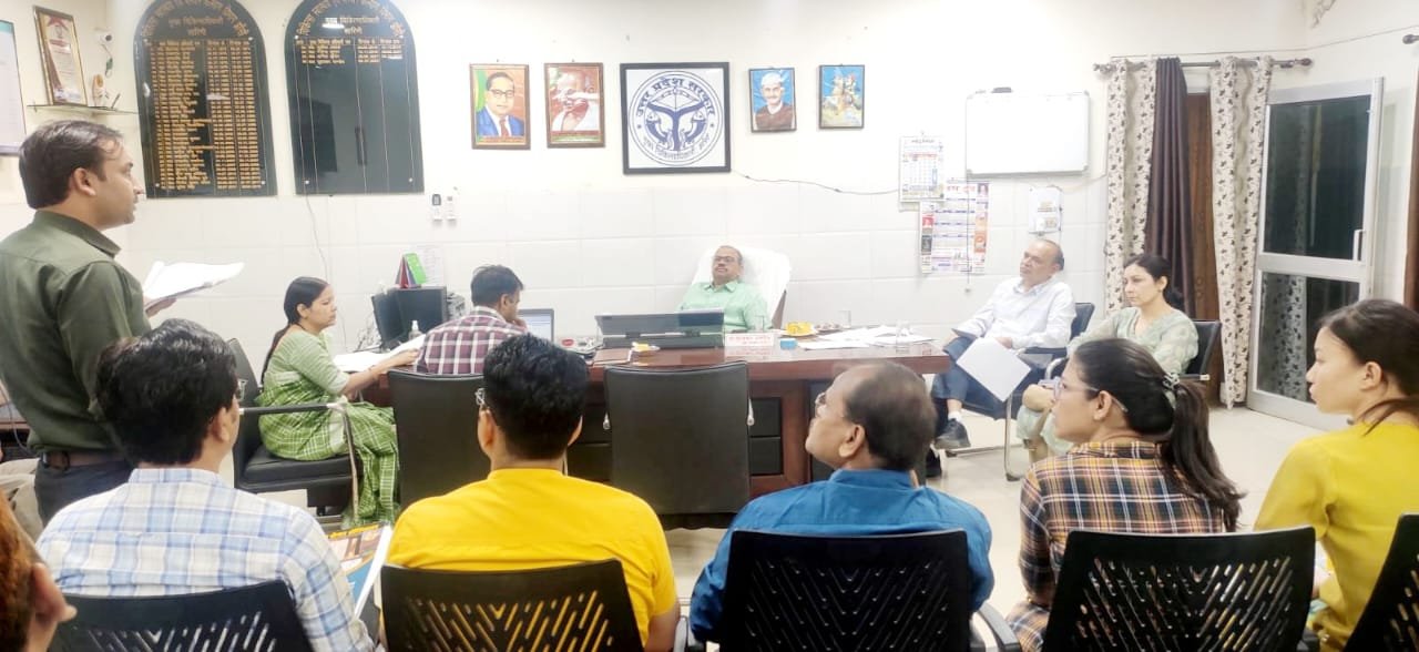 स्वास्थ्य विभाग की बैठक
