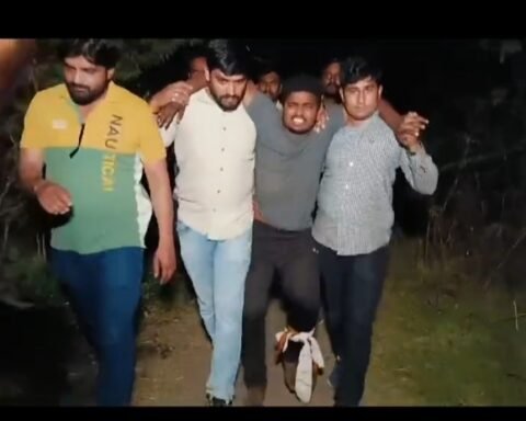 शातिर चोर मुठभेड़ में गिरफ्तार