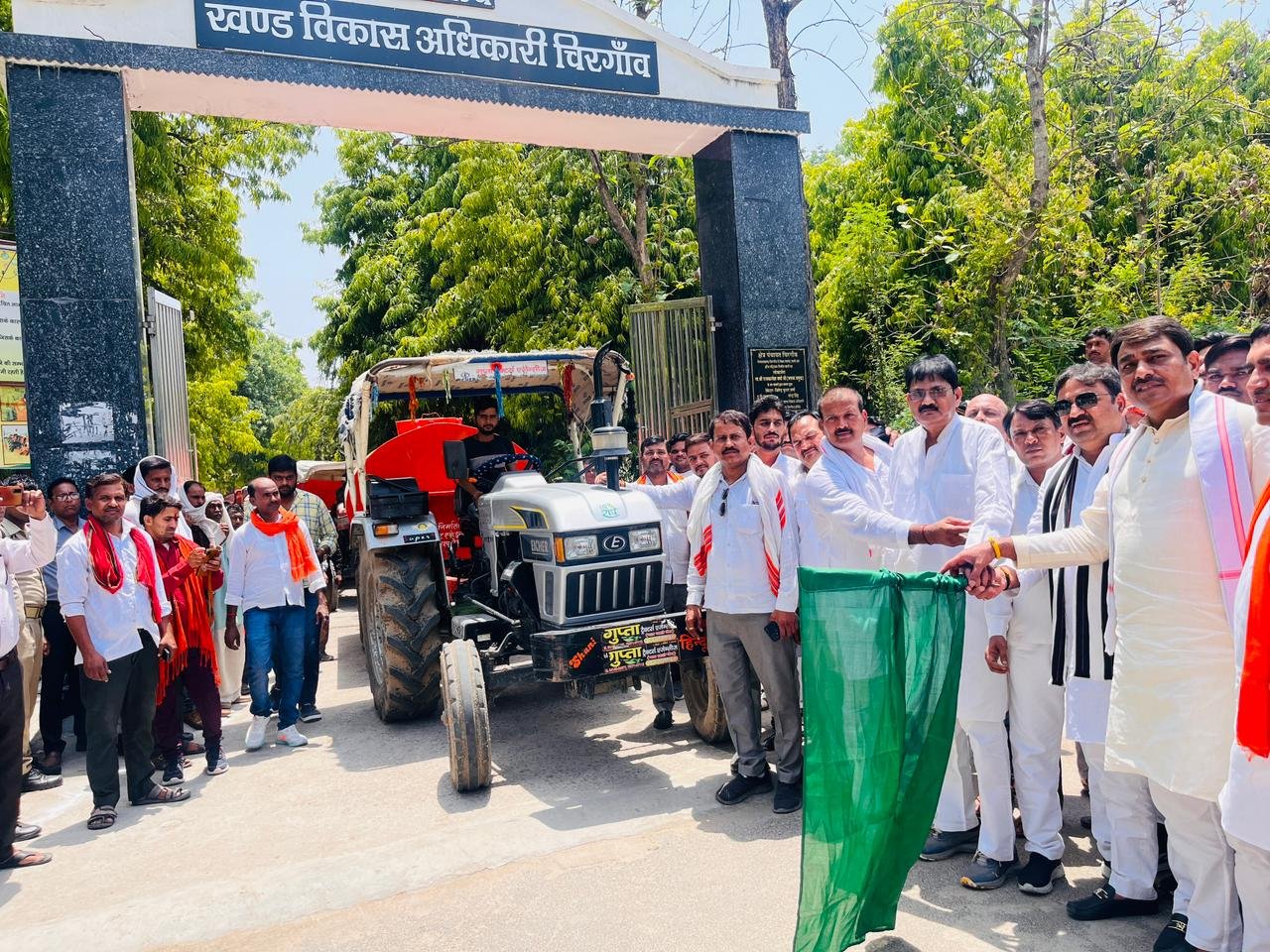 विधायक राजीव सिंह पारीछा