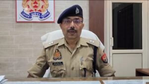 पकड़े तीन अंतरराज्यीय शातिर चोर