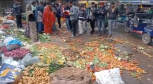 अतिक्रमण पर चला बुलडोजर
