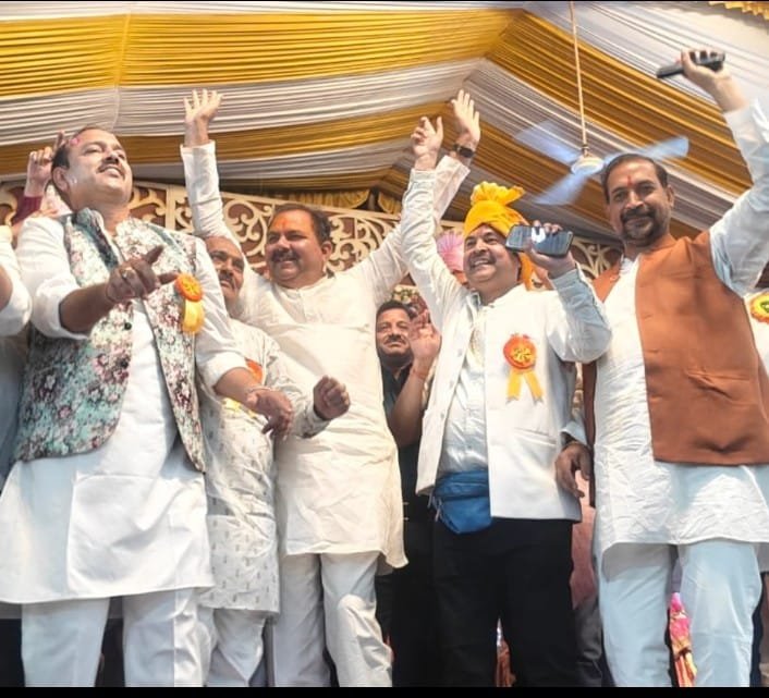 होली मिलन समारोह