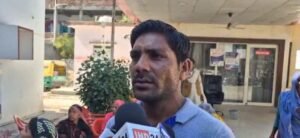 छेड़खानी के आरोप में वृद्ध गिरफ्तार