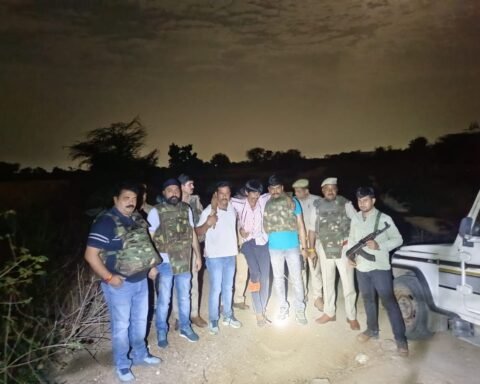 मुठभेड़ में बोलेरो चोर गिरफ्तार