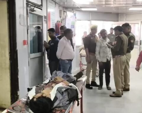 दिनदहाड़े युवक को मारा चाकू