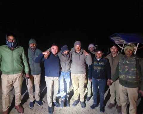 दो ट्रैक्टर चोर गिरफ्तार