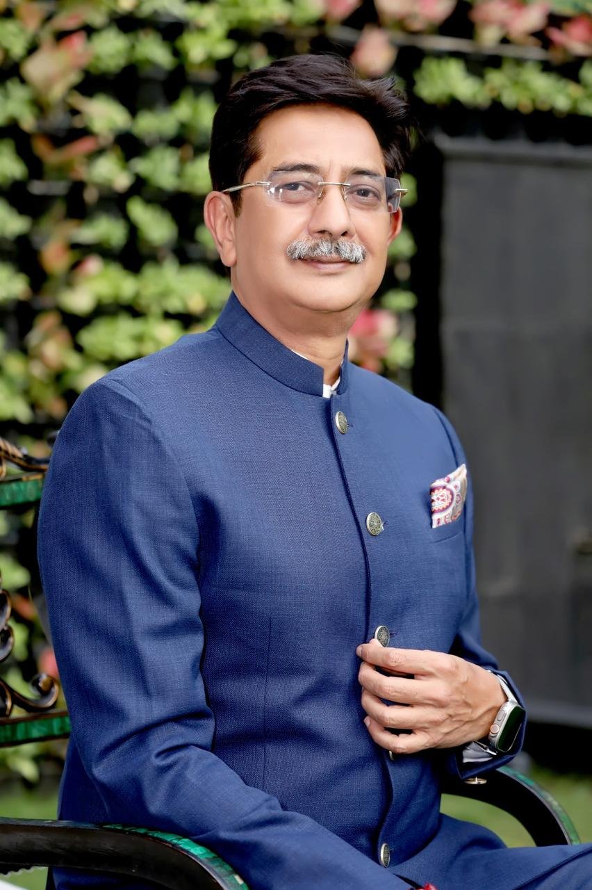 सांसद अनुराग शर्मा
