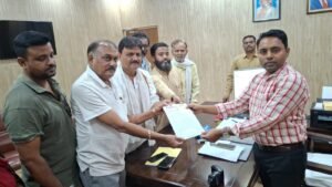 बीड़ी मजदूर को 85 हजार का जलकर बिल