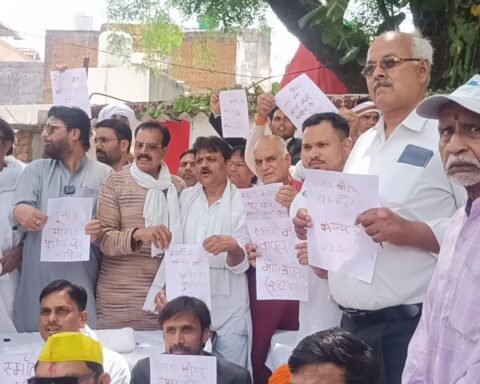 स्मार्ट मीटर का विरोध हुआ तेज़